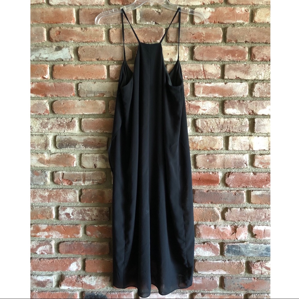 TULIP HEM DRESS - Picture 2 of 3